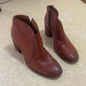Frye Heeled Boots 7.5